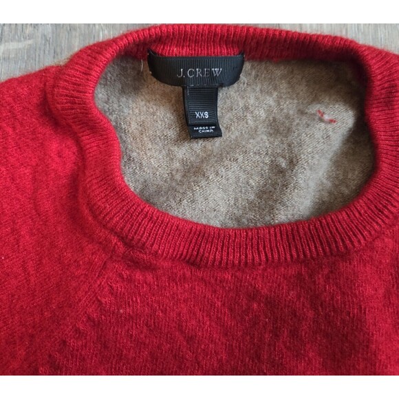 J.Crew Sweater XXS Red Wool Blend Elbow Patch Button Accent Tunic Style - Picture 2 of 4